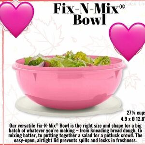 Tupperware Fix-N-Mix Bowl in pink - large capacity of 27.25 cups